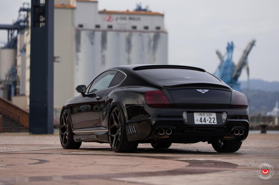  Bentley Continental GT on Vossen Wheels (CG-205) 2019 года  (фото 36 из 36)